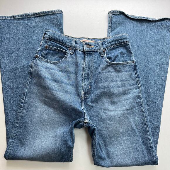 Levi’s 70s High Flare Jean - Picture 5 of 9